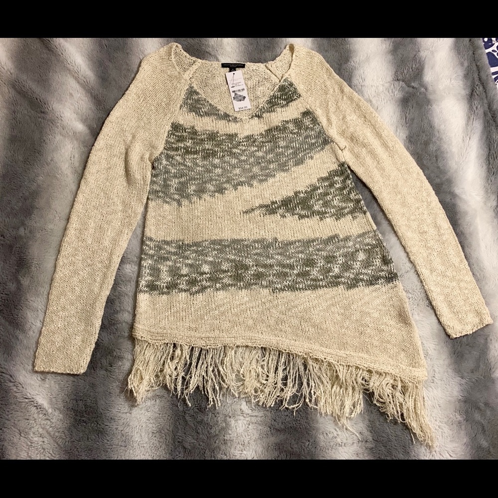 Signature Studio Sweater